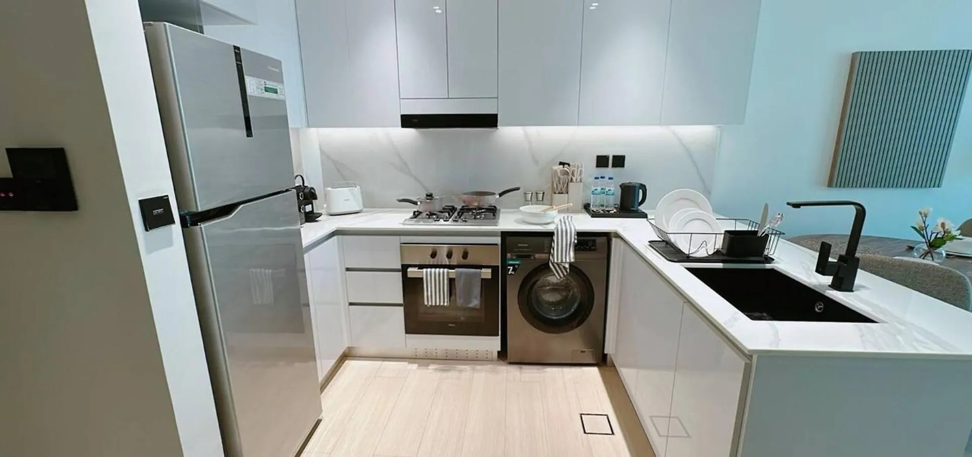 Brand New & Fully Furnished 1Br W Balcony In Jvc Apartment Dubai