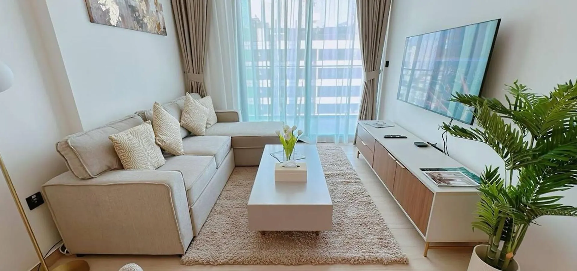 Brand New & Fully Furnished 1Br W Balcony In Jvc Apartment Dubai