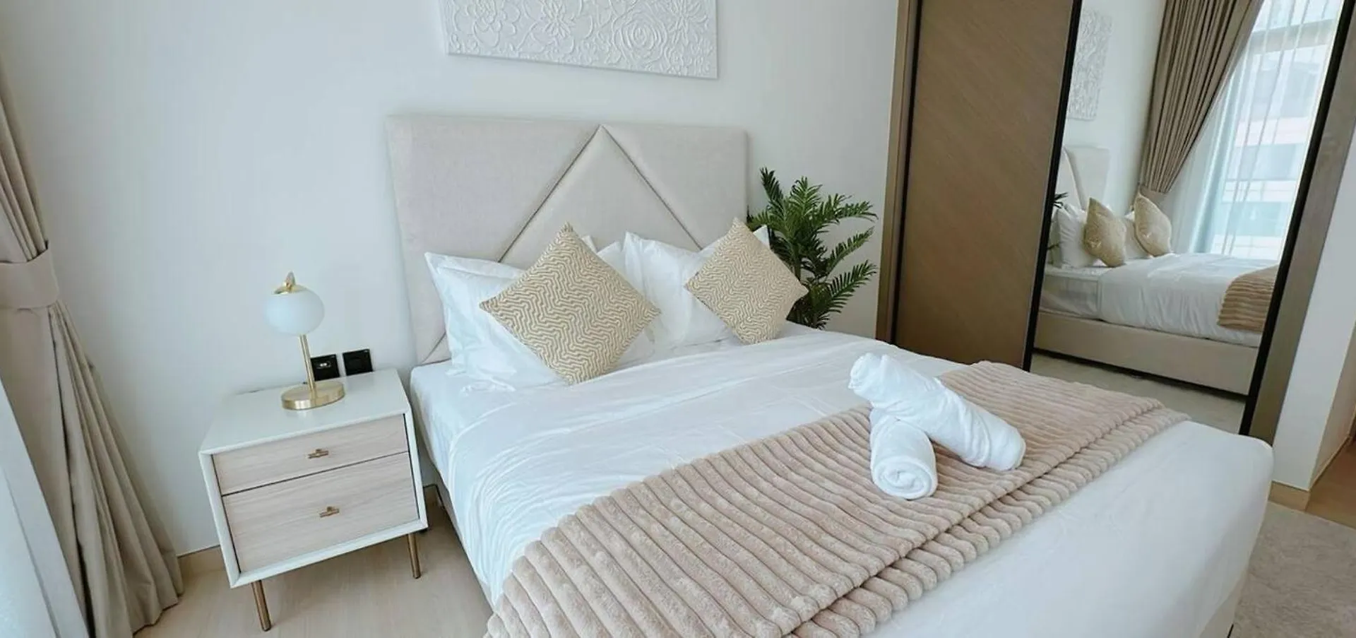 Brand New & Fully Furnished 1Br W Balcony In Jvc Appartement Dubai